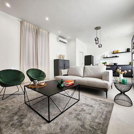 Matteotti Royale Apartments Syracuse Bagian luar foto
